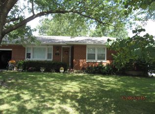 902 Lyle St, Fulton, MO 65251