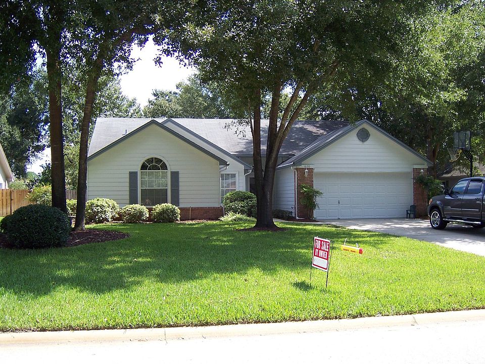 620 Hummingbird Court