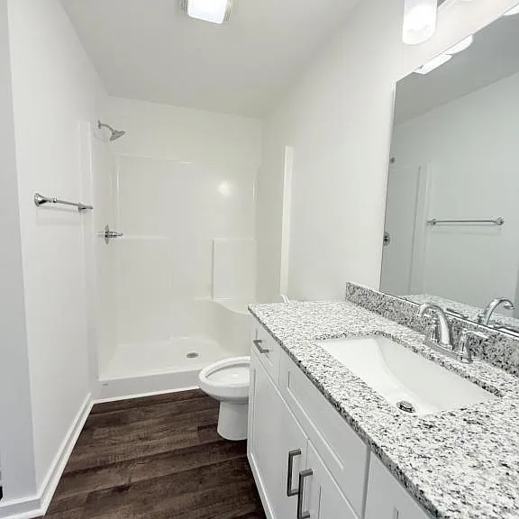 211 S Eagle Ln — Photo 22
