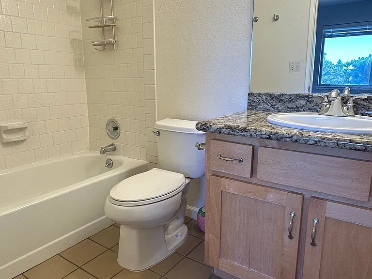 362 Tabor Ave — Photo 17