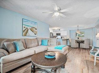 160 Yacht Club Way APT 106, Hypoluxo, FL 33462