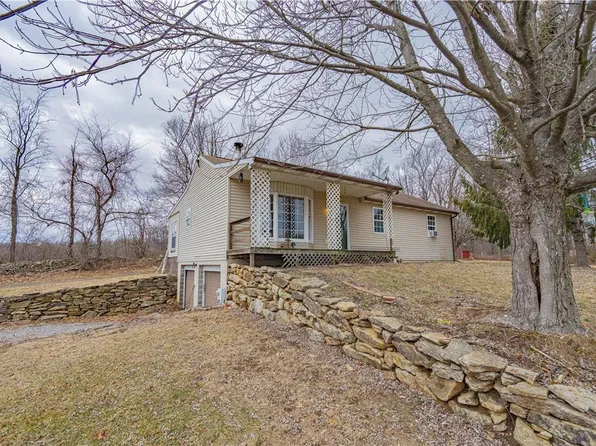 80 Stone Ave, Alburtis, PA 18011