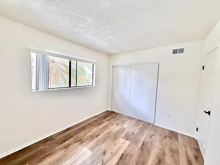 6739 Coldwater Canyon Ave #5 — Photo 25