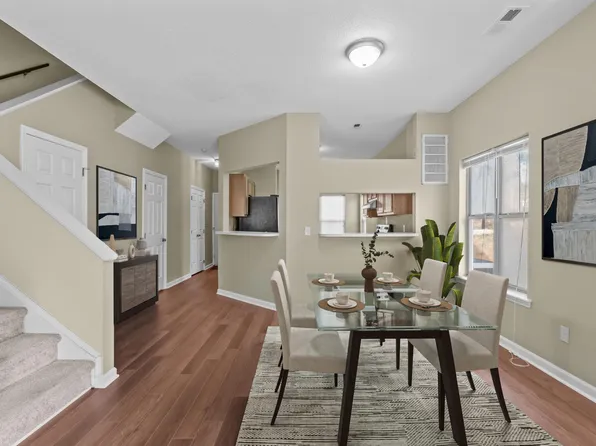 6131 Summerpointe Pl APT 101, Raleigh, NC 27606