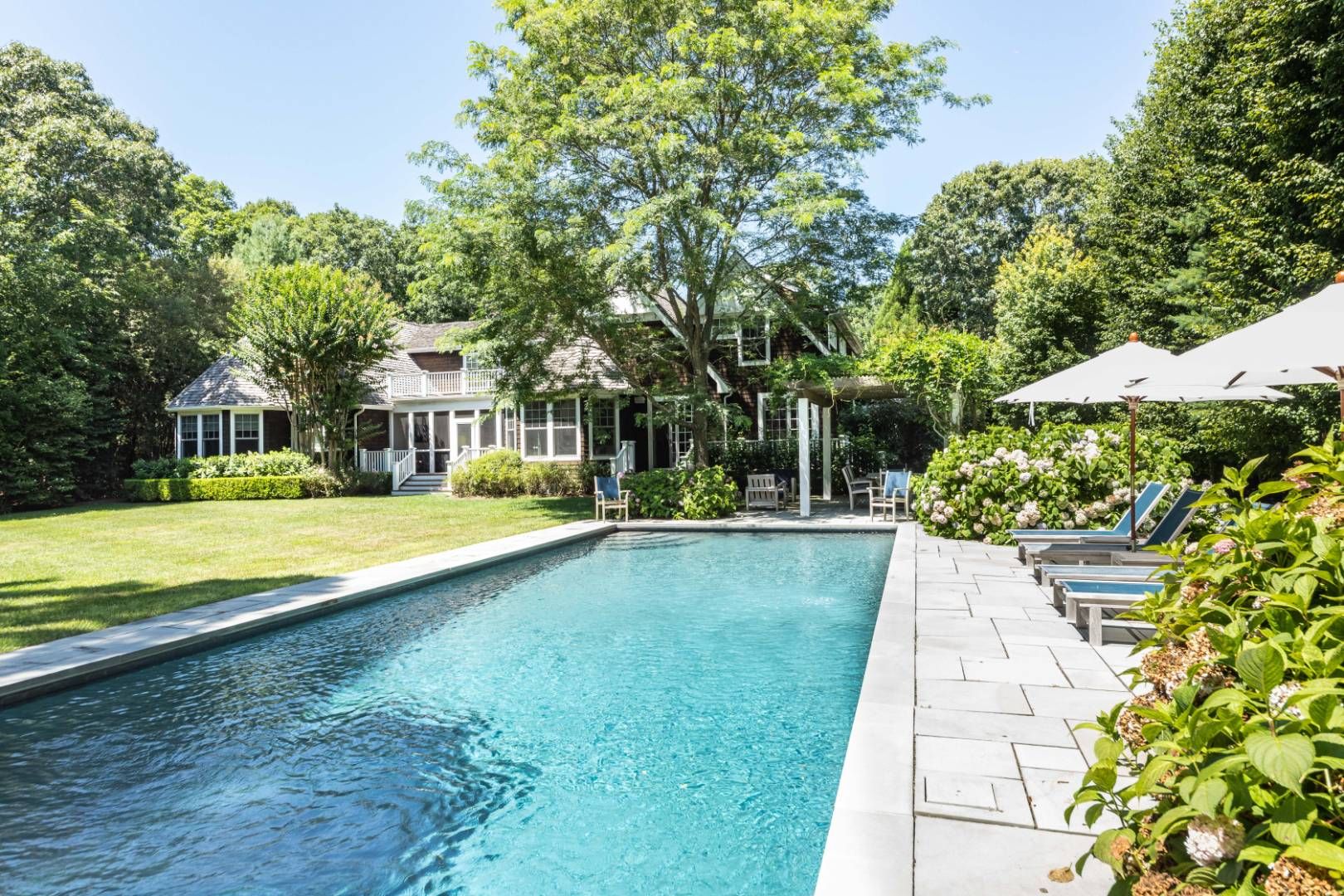 10 Merriwood Dr, Wainscott, NY 11975 Out East