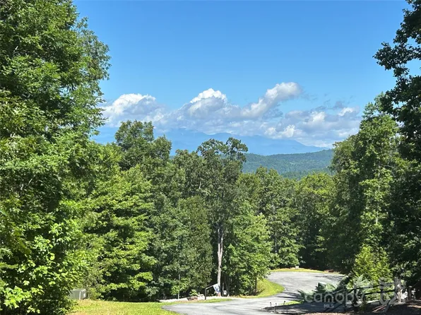 149 Fall Creek Dr #161, Nebo, NC 28761