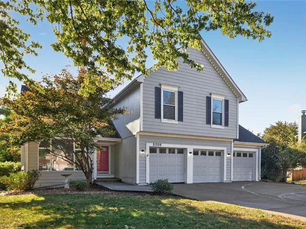 21309 W 56th St, Shawnee, KS 66218
