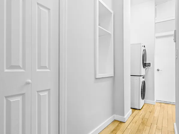 249 East Houston Street image 5 of 8