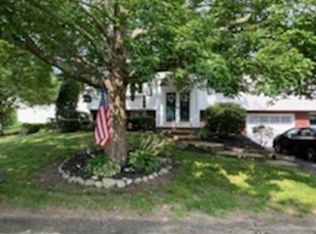 131 Burgess Rd, Somerset, MA 02726