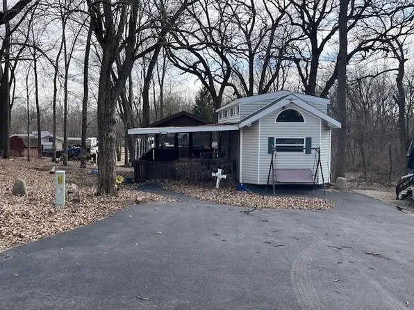 2795 E 28th Rd Lot 1240, Seneca, IL 61360