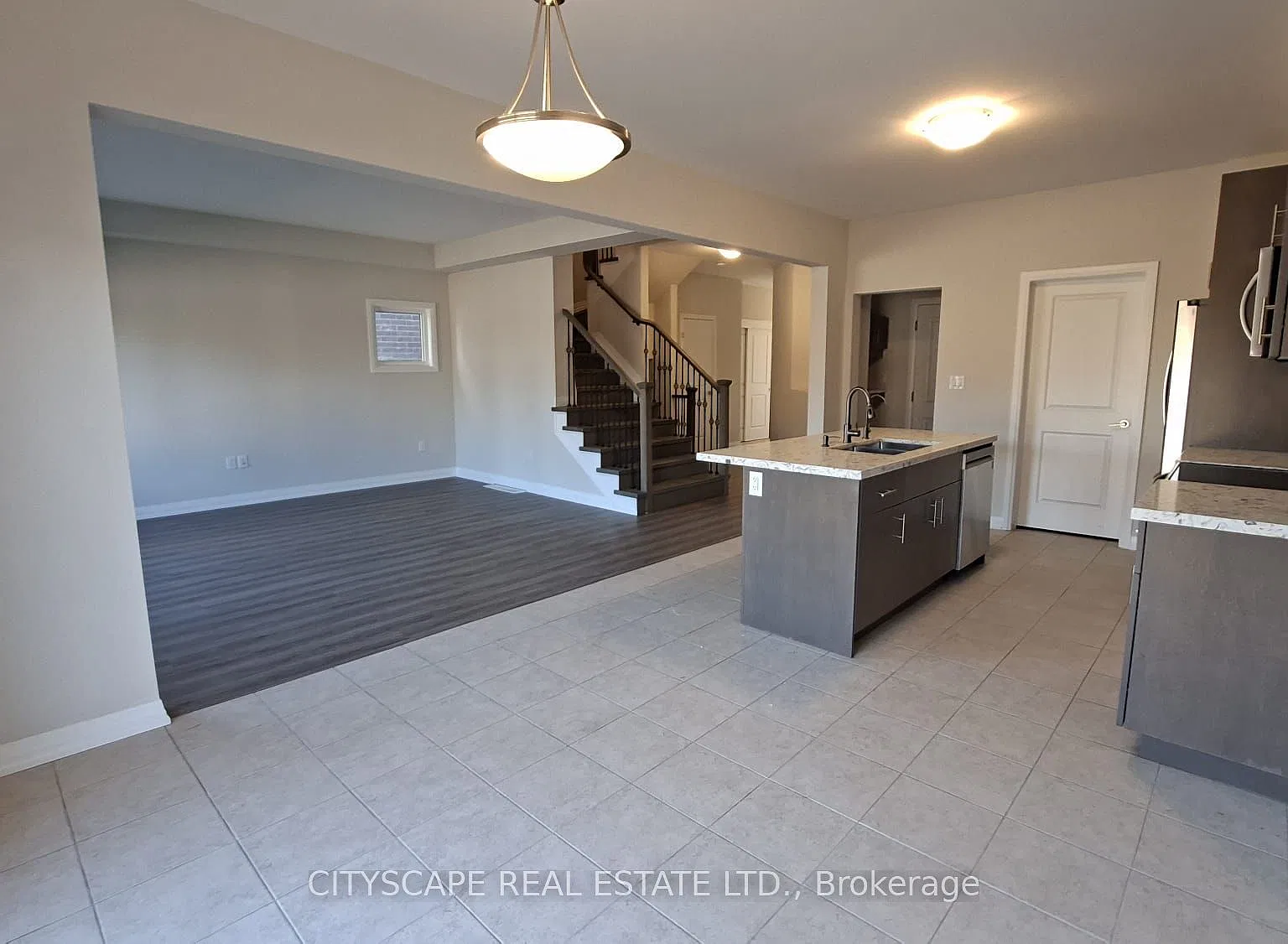 4 bed, $3,500 — Photo 4