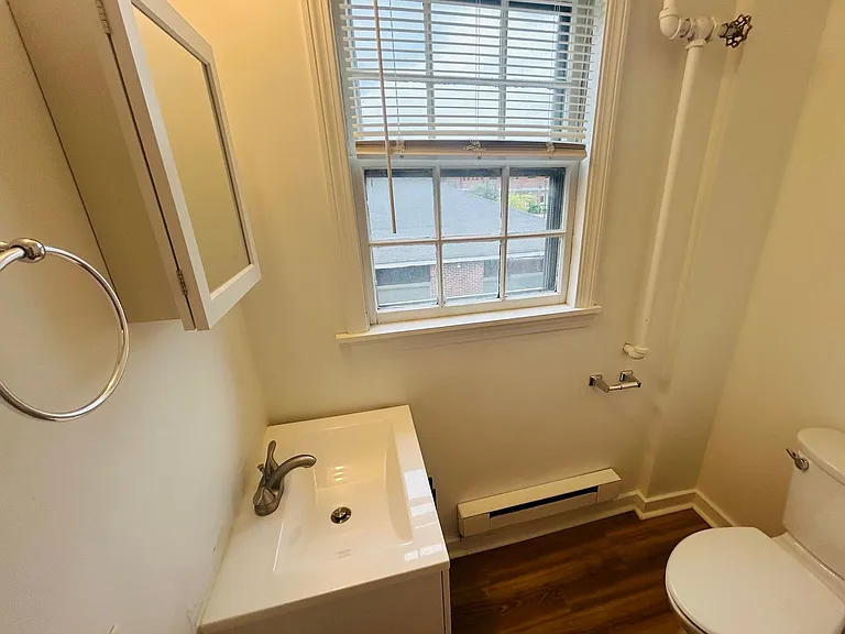 58 Main St — Photo 12