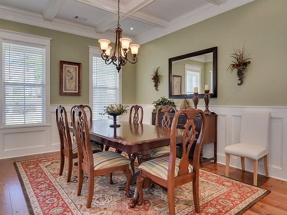 3rd image of 305 River Retreat Ct