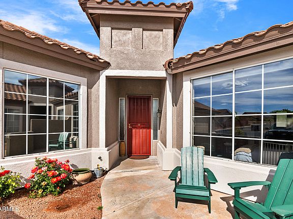 3rd image of 523 S VALLE ESCONDIDO --