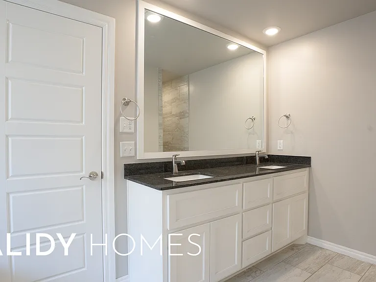 12500 Elba Dr — Photo 46