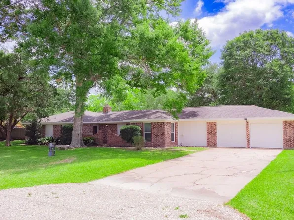 3240 County Road 155, Alvin, TX 77511