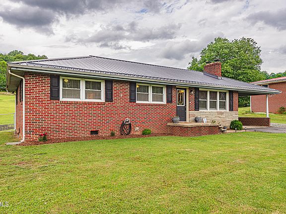 2nd image of 1115 Qualls Rd