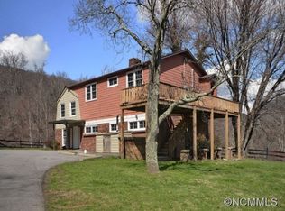 1104 Oxner Cove Rd, Waynesville, NC 28786