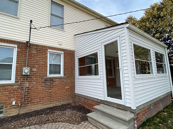 New Enclosed Back Porch