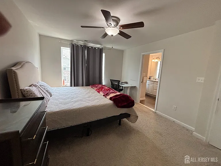 1002 Hights Farm Rd N — Photo 29