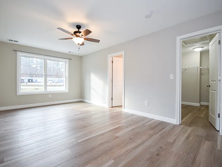 4 Patrick Ct — Photo 12