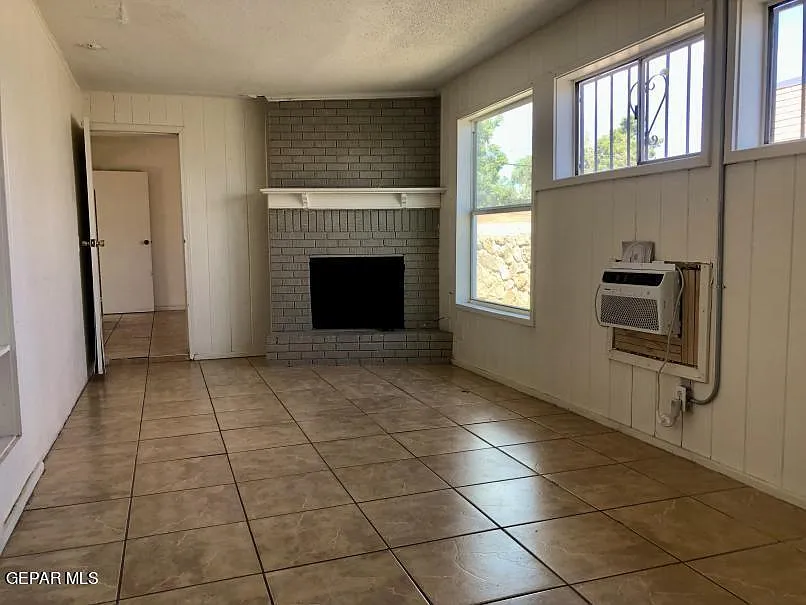 2 bed, 960 sqft, $950 — Photo 4