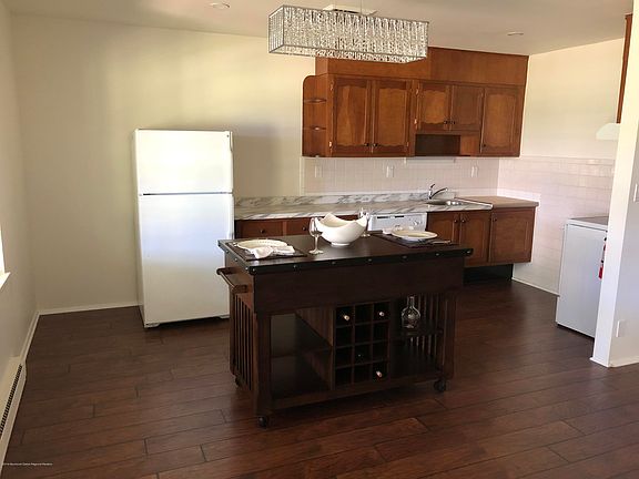 3rd image of 367 Chesterfield Court #D