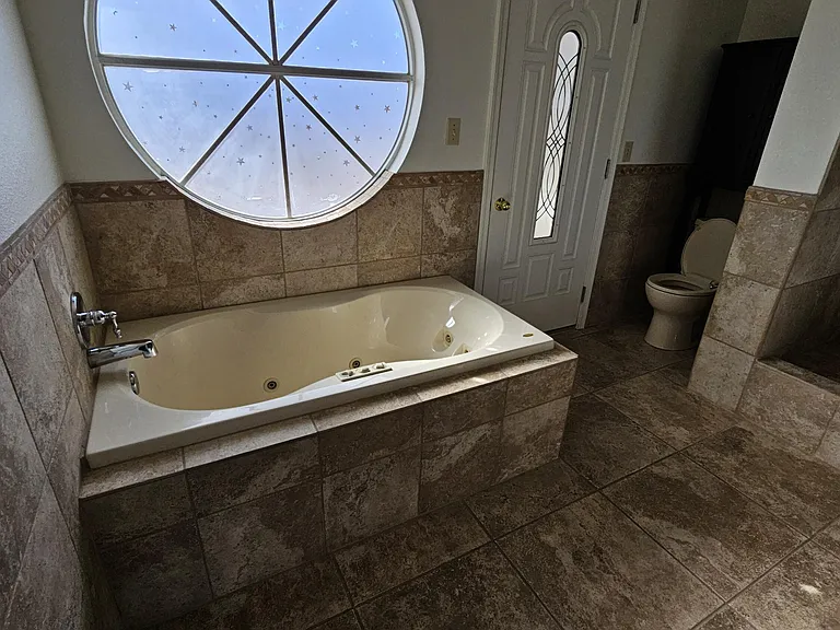 5012 E Presidio Rd — Photo 44