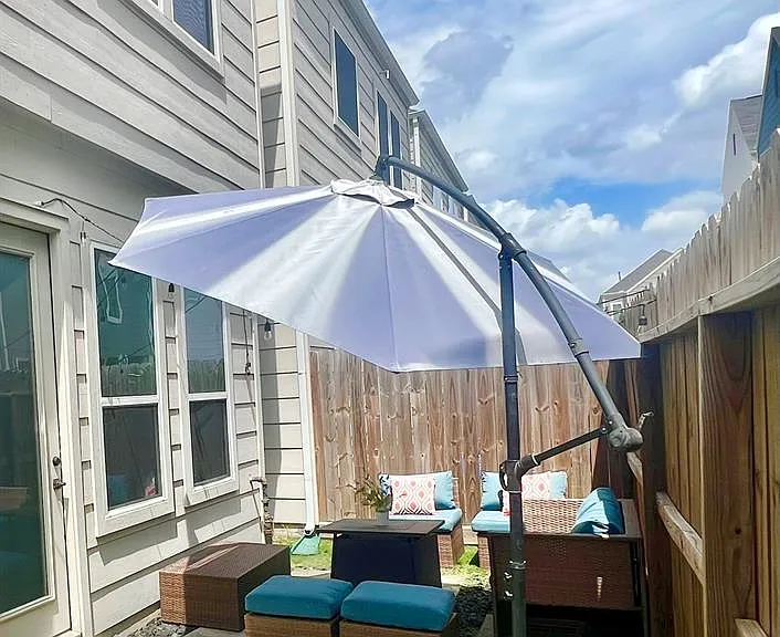 7713 Johanna Park Dr — Photo 25