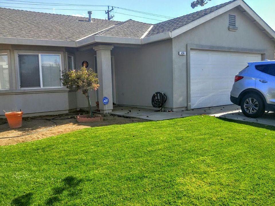 1st image of 424 Soberanes St
