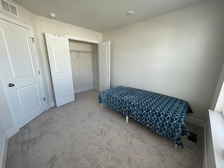 1235 Greylock Ln — Photo 40