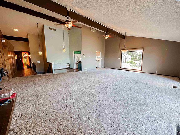3rd image of 208 S Hill Ave #208