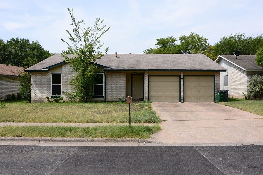 1st image of 1764 Cricket Hollow Dr
