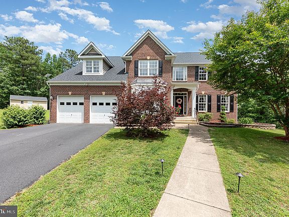 5th image of 8421 Heron Pointe Way