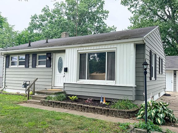2nd image of 3428 Coral Ave