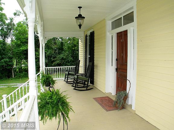 Covered Front Porch