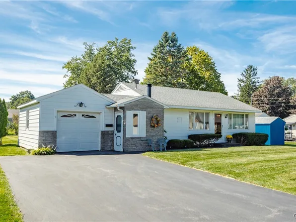 4 Scott Ave, New Hartford, NY 13413