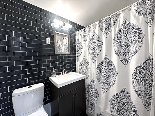 Sold by Keller Williams NYC | media 15