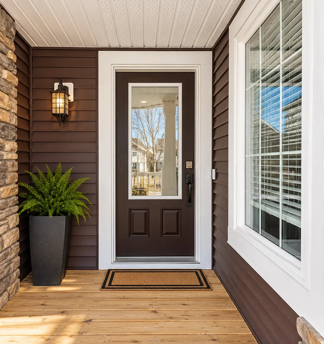 Spacious 3 Bedroom Townhouse in Glenridding Heights | 2.5 Bathrooms | Single Garage | In-Suite La... — Photo 2