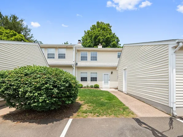 711 Misty Meadow Lane #711, South Windsor, CT 06074