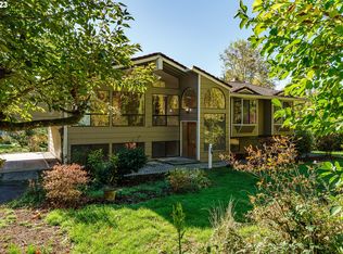 15631 S Rosemary Ct, Oregon City, OR 97045