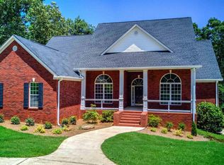 381 Lauren Marie Dr, Braselton, GA 30517