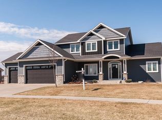 1973 Shannon Oaks Blvd NE, Rochester, MN 55906