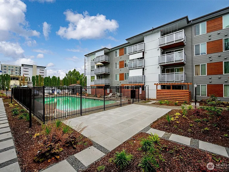 Swimming Pool Deck Area