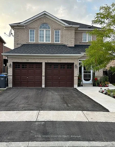 36 Ferncastle Cres — Photo 1