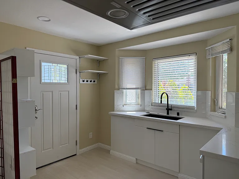 322 Jackson St #2 — Photo 7