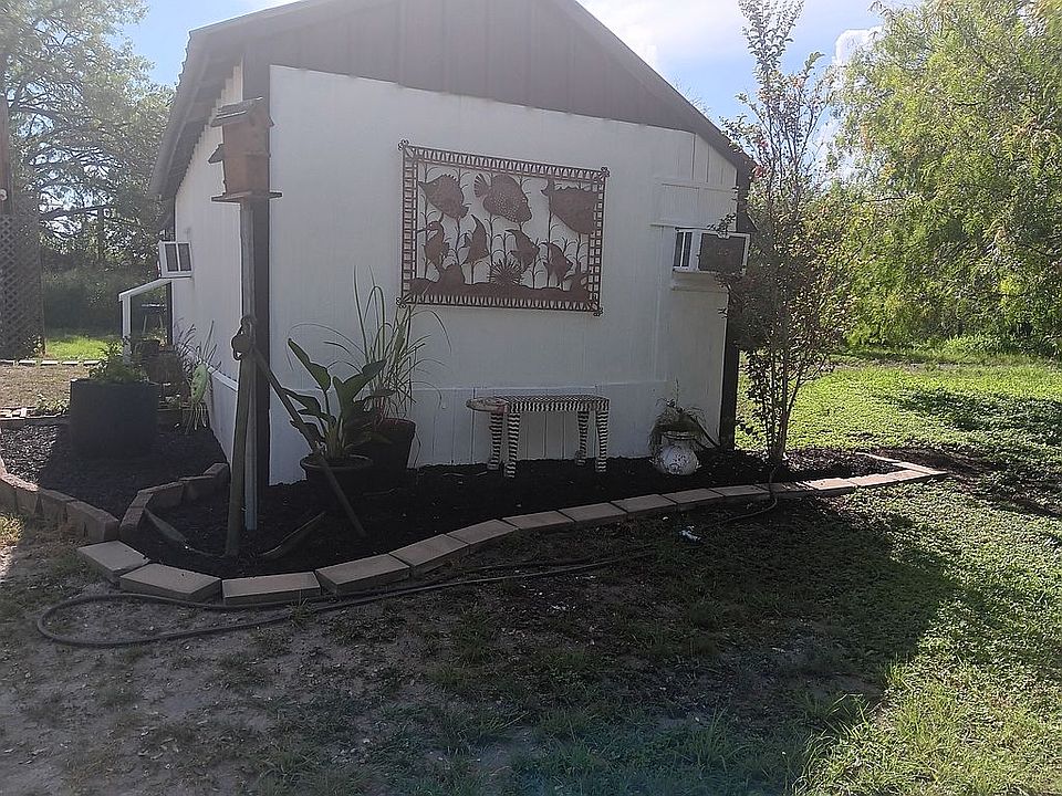 Studio for guest or family