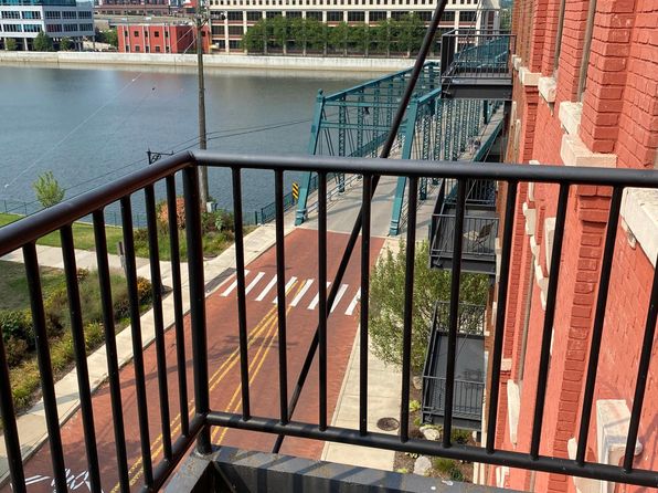 801 Monroe Ave NW APT 403