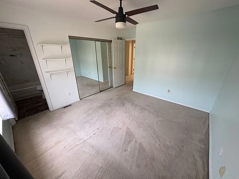 3132 Park Hampton Ct — Photo 16