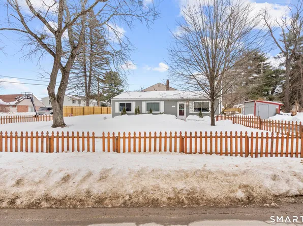 416 Chestnut Hill Avenue, Waterbury, CT 06704